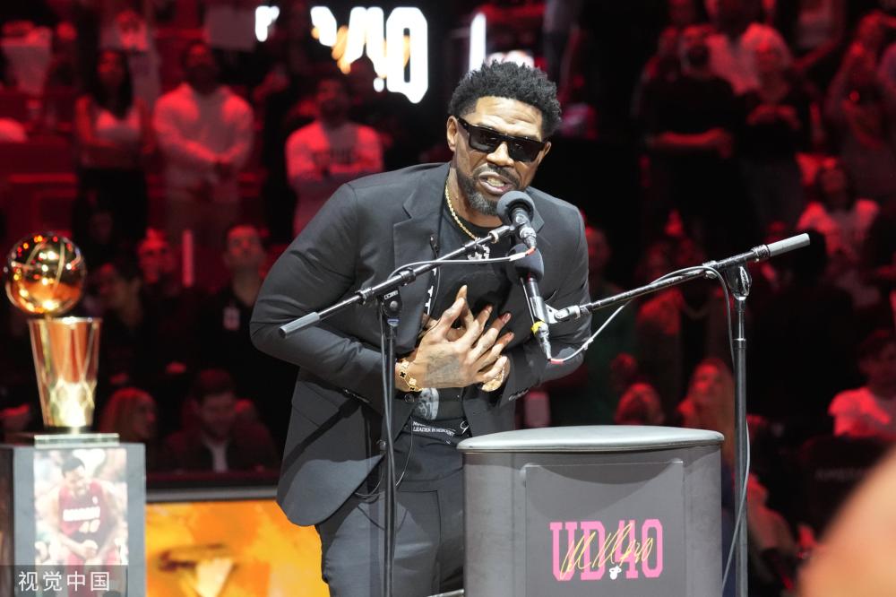 静沉着的比 静沉着的比